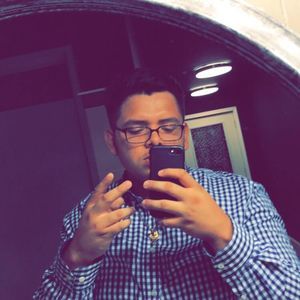 Meet your Posher, Jesus j